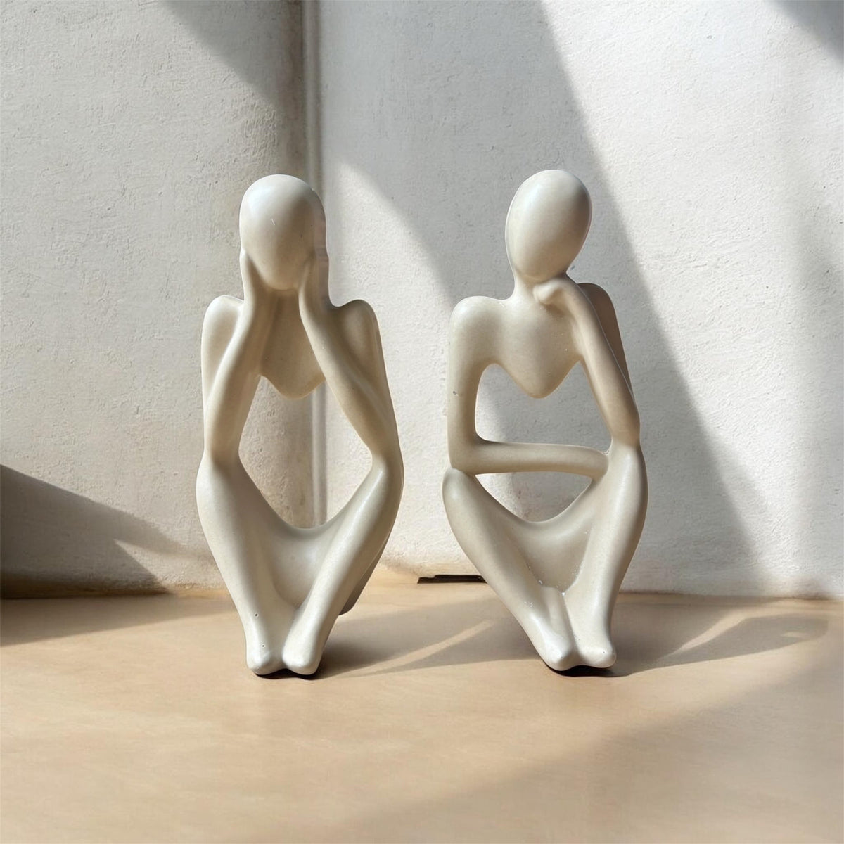 Statues "penseur" et "rêveur"
