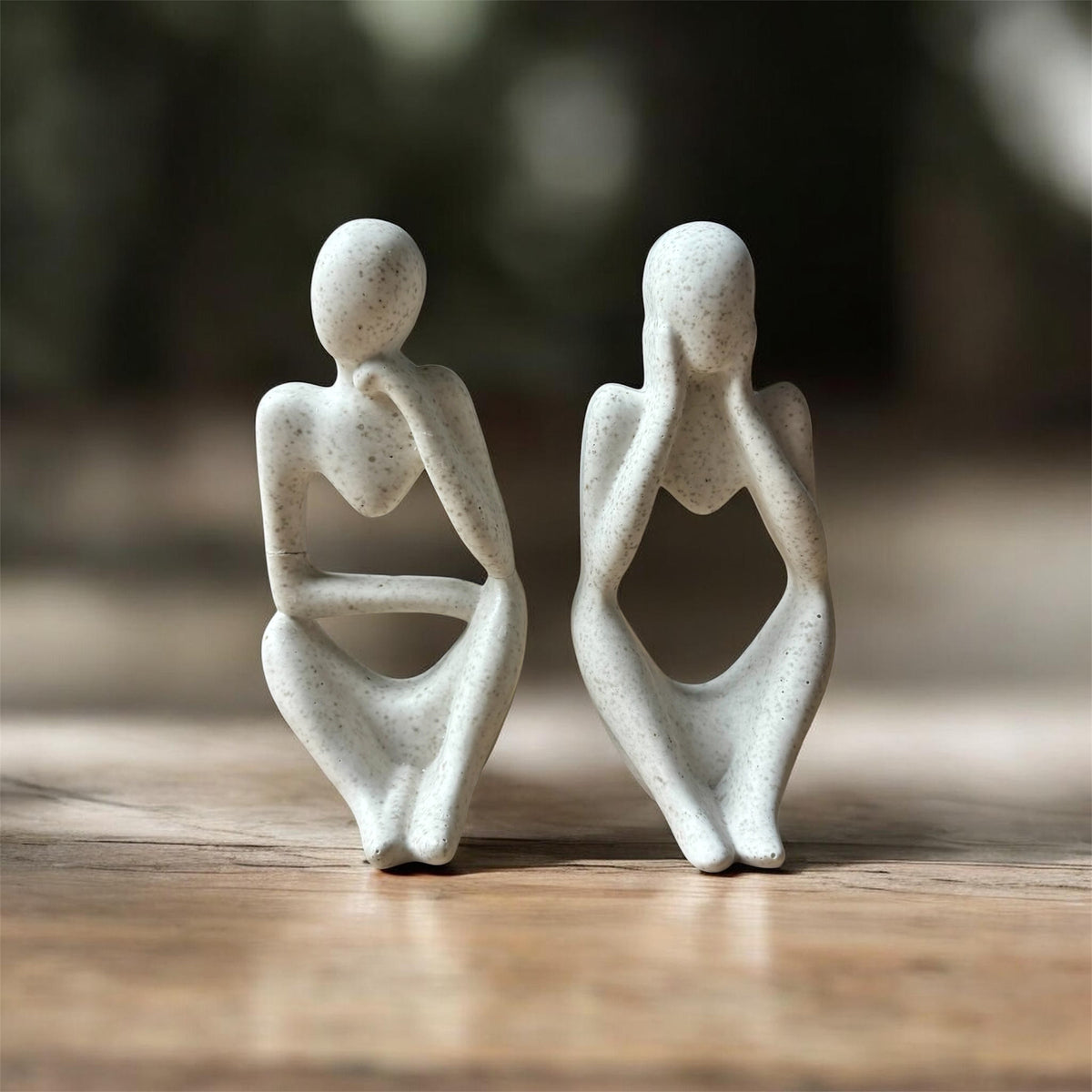 Statues "penseur" et "rêveur"